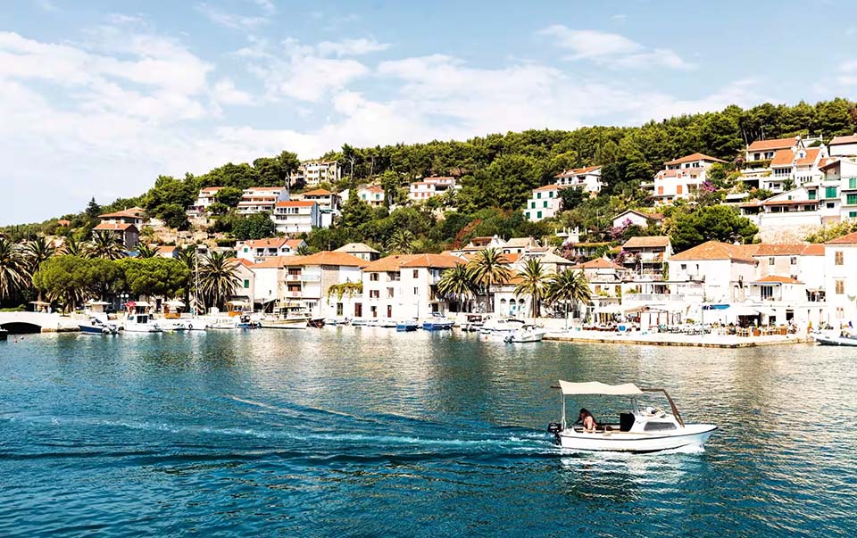 Enriching Your Croatia Travel Experience: Essential Dos and Don’ts